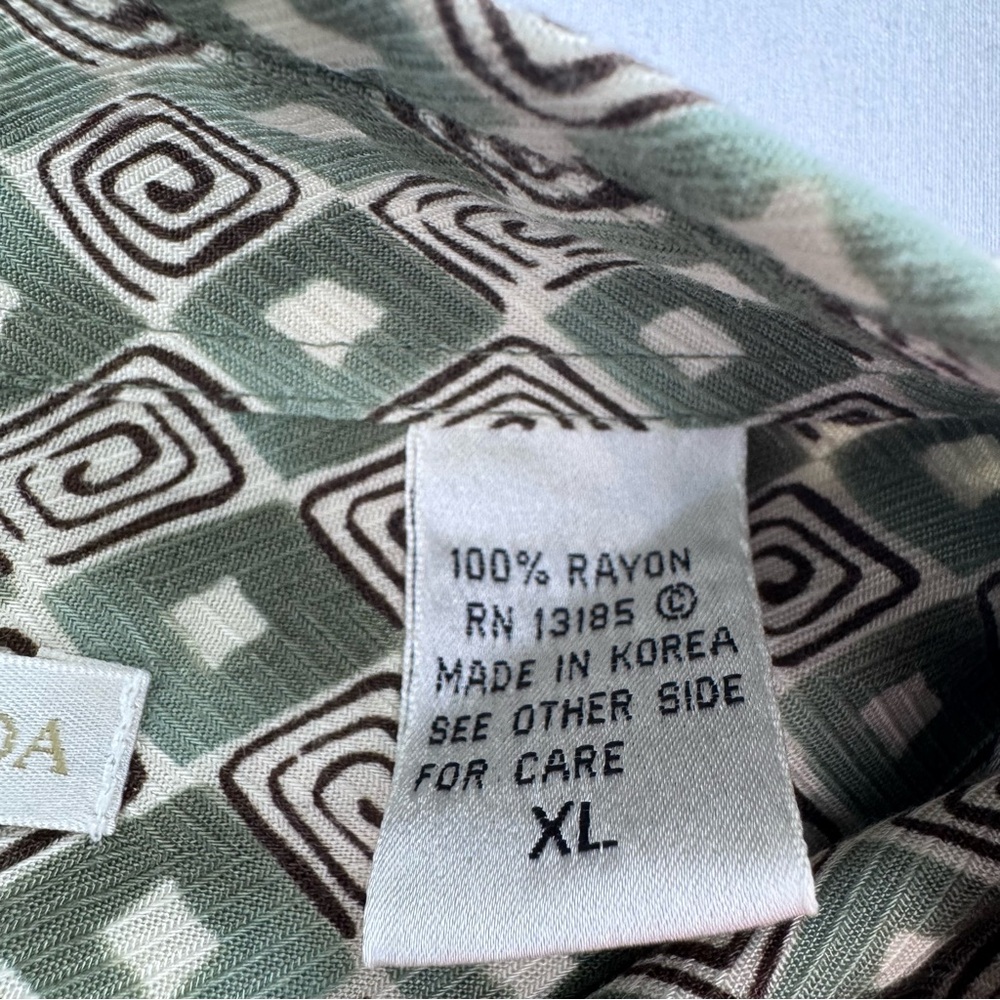 Campia Moda Men’s Short-Sleeve Hawaiian Shirt With Geometric Pattern, XL, EUC - Picture 3 of 8